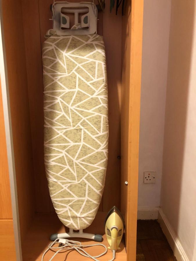 Riverbank Suites Waterfront クチン エクステリア 写真
