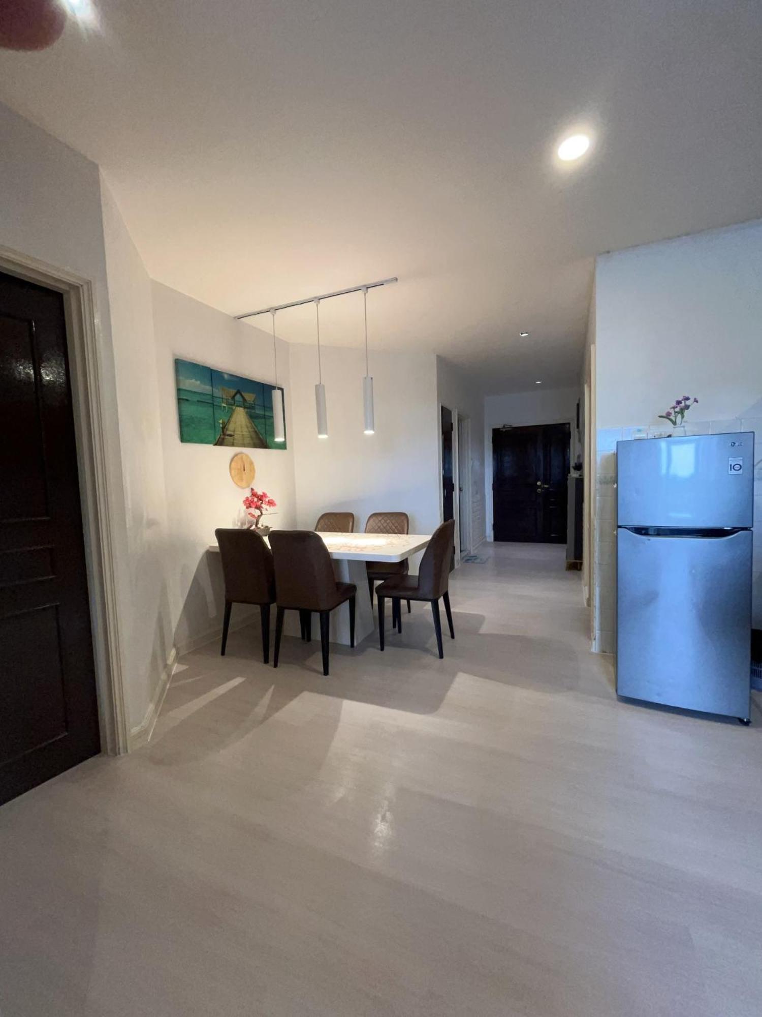 Riverbank Suites Waterfront クチン エクステリア 写真